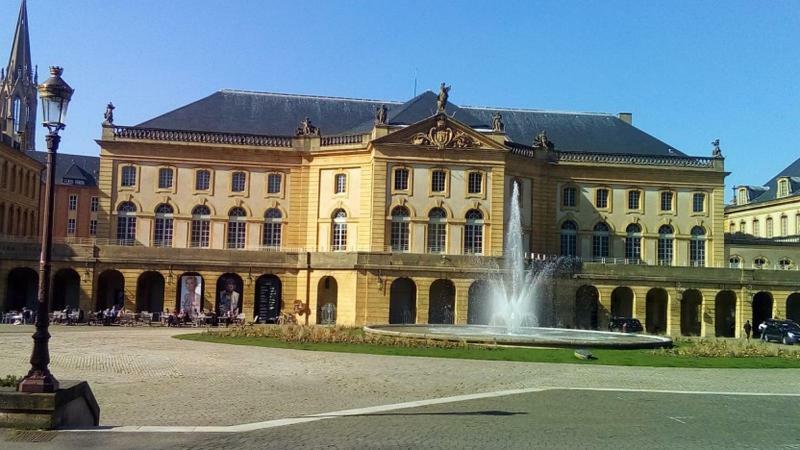 L'Imperial De Metz Gare Et Pompidou Apartment Екстериор снимка